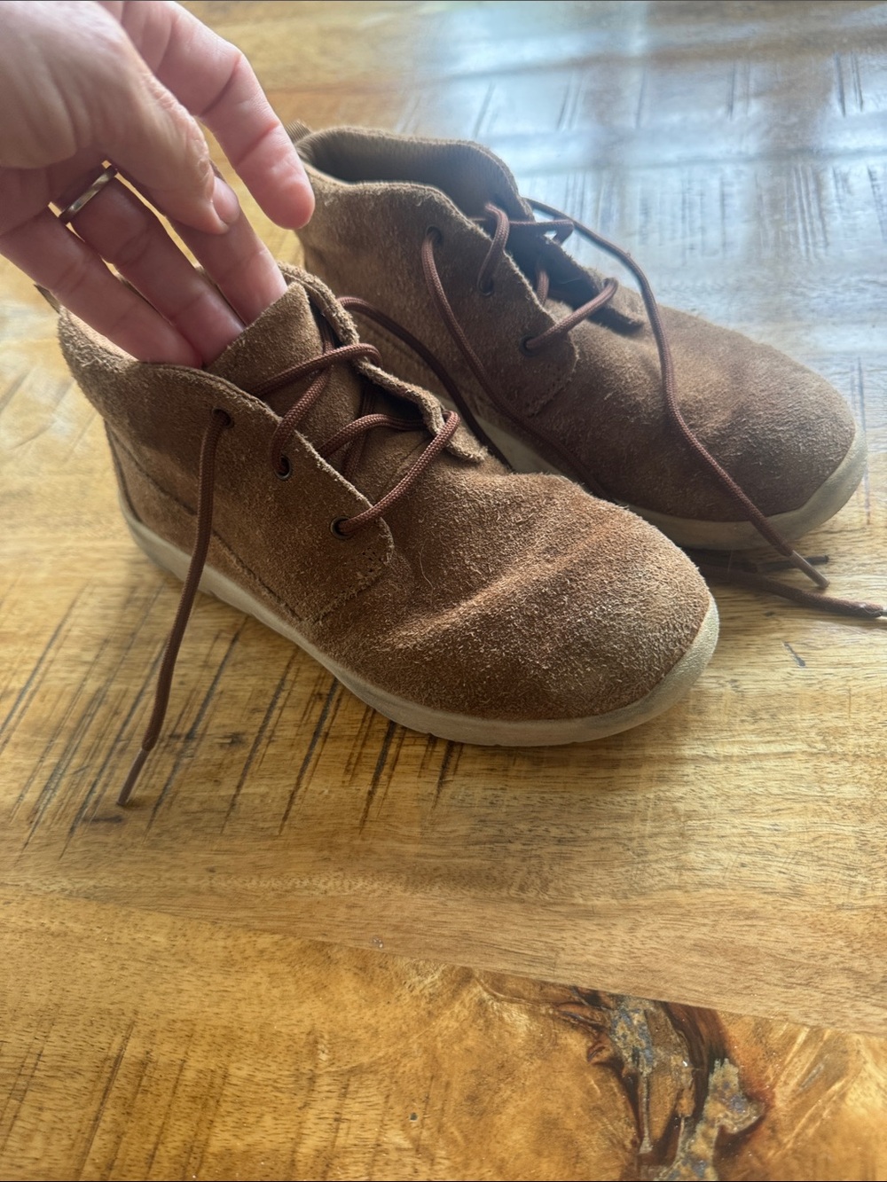 UGG Little Boy Brown Suede Chelsea boots